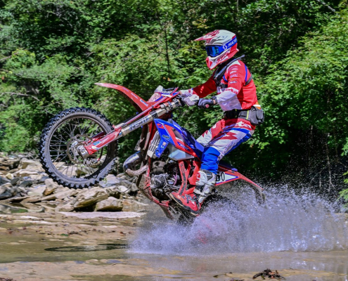 Master-enduro_Montone