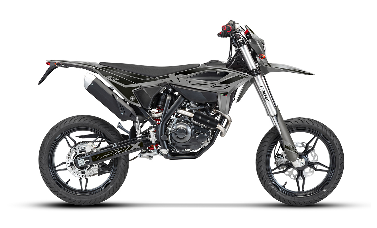 RR 125 Motard X Special Edition